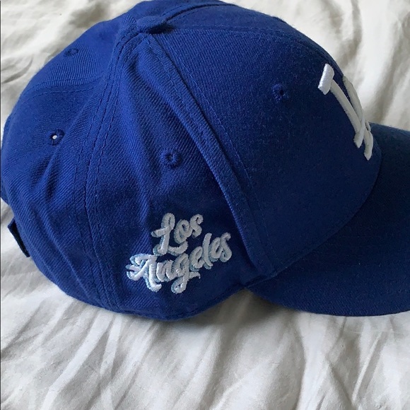 LA dodgers hat - Picture 2 of 5
